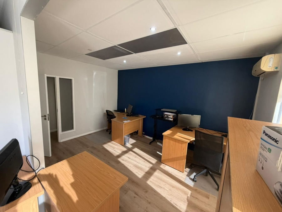 To Let Commercial Property for Rent in Marconi Beam Industria Western Cape